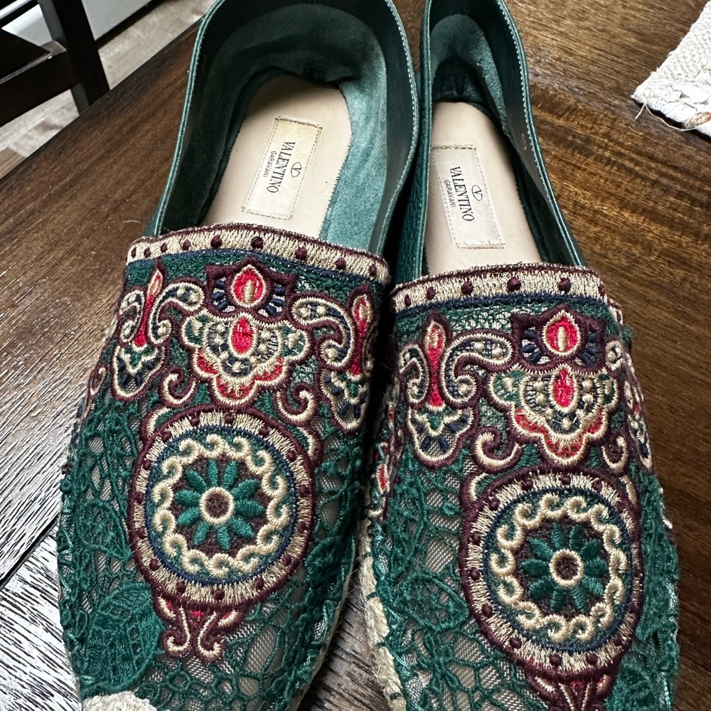 Valentino Garavani Green and Red Embroidered Flats